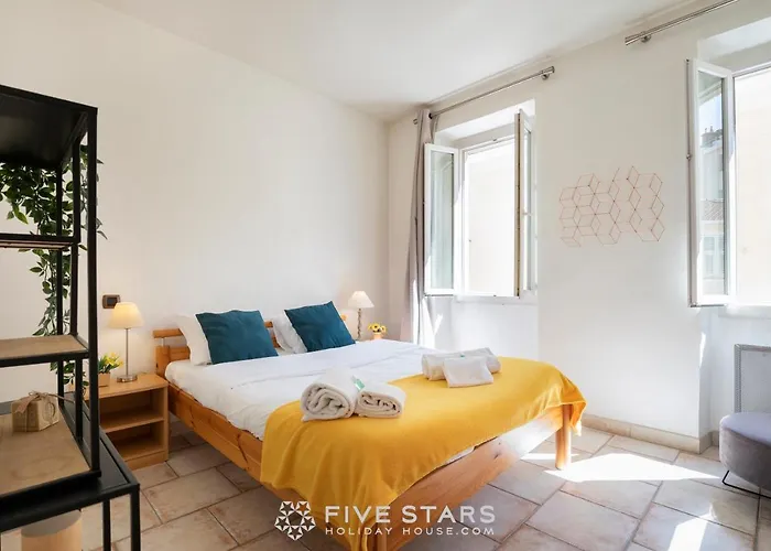 La Boheme Five Stars House * Nice
